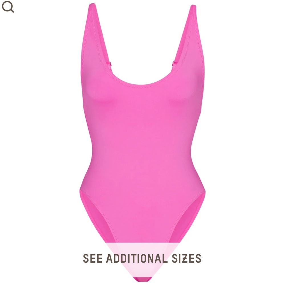 *FINAL CALL* 🆕 SKIMS SWIM Scoop Neck One Piece swimsuit in Taffy - Picture 1 of 6